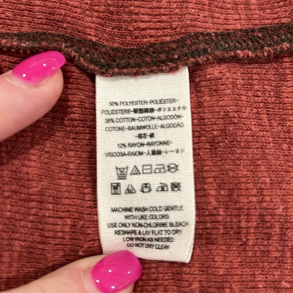 FREE PEOPLE split back turtle neck - Picture 9 of 11